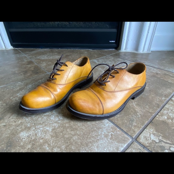Men’s vintage MoMa yellow oxford shoes - Picture 3 of 4